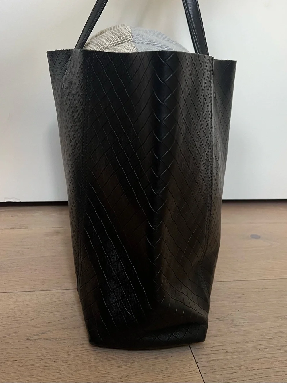 BOTEGGA VENETA Intreccio Mirage Tote Bag Shoulder Leather Black EXCELLENT